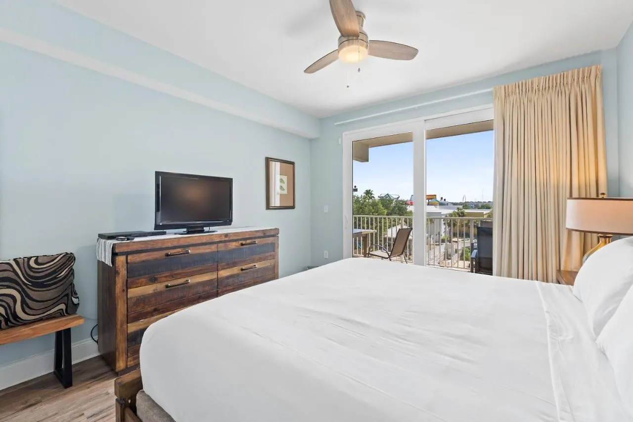 Semesterbostad Laketown Wharf Resort #238 By Book That Condo Panama City Beach