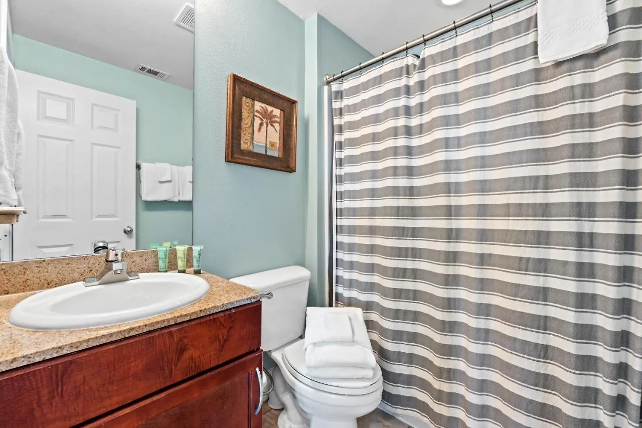 Semesterbostad Laketown Wharf Resort #238 By Book That Condo Panama City Beach